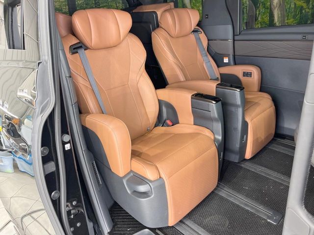 VELLFIRE  HYBRID