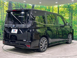 VOXY HYBRID