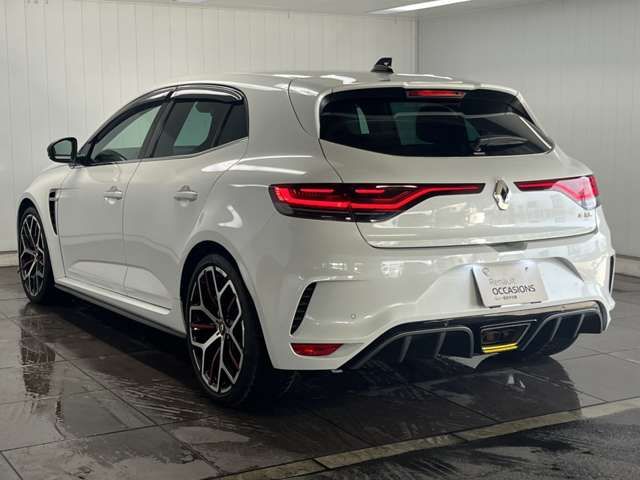 RENAULT MEGANE hatchback