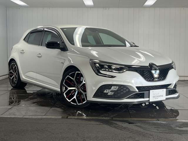 RENAULT MEGANE hatchback