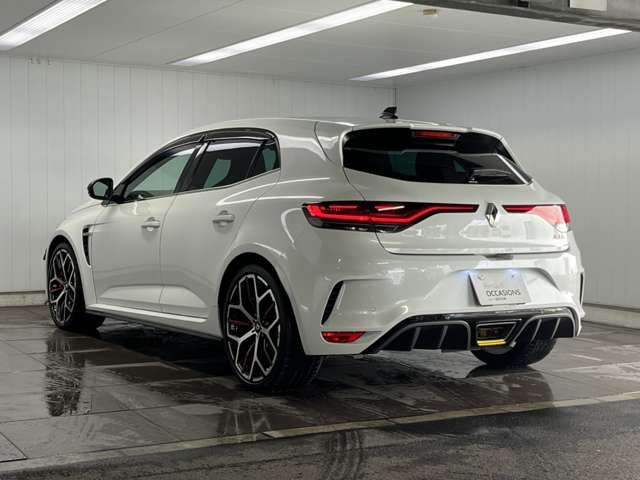 RENAULT MEGANE hatchback
