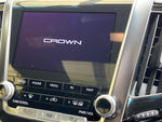 CROWN sedan hybrid