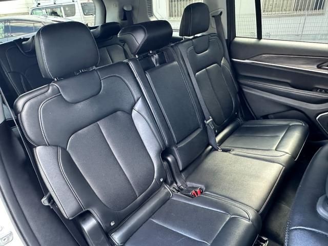 JEEP GRAND CHEROKEE L