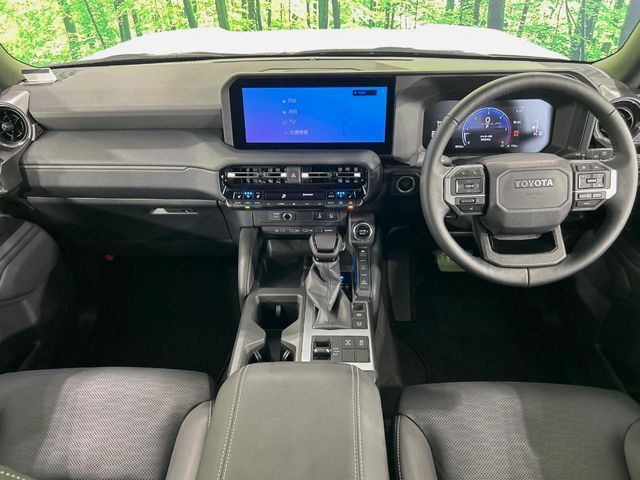 LANDCRUISER 250