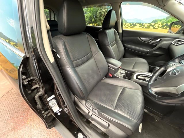 X-TRAIL 4WD