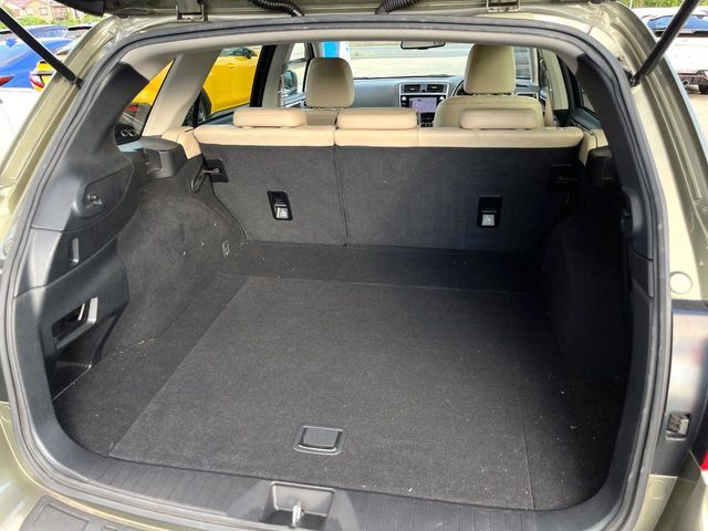 LEGACY OUTBACK
