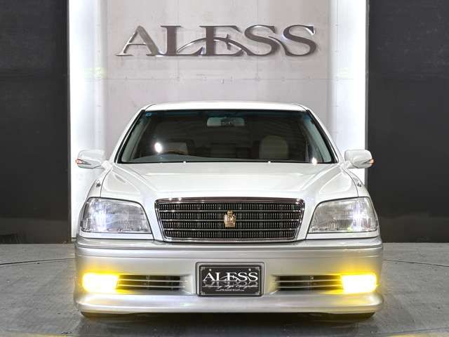 CROWN sedan