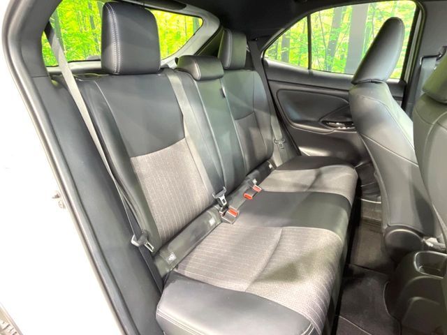 YARIS CROSS HYBRID