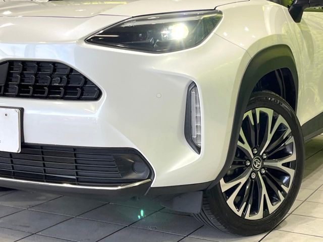 YARIS CROSS HYBRID
