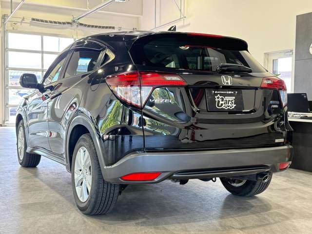 VEZEL HYBRID 4WD