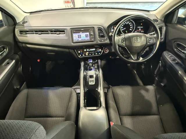 VEZEL HYBRID 4WD