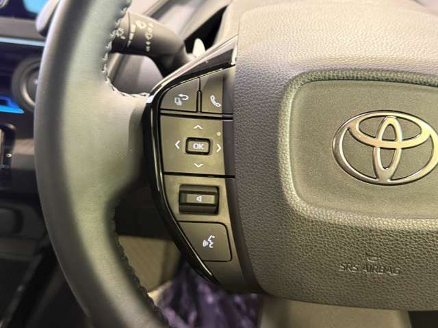PRIUS 4WD