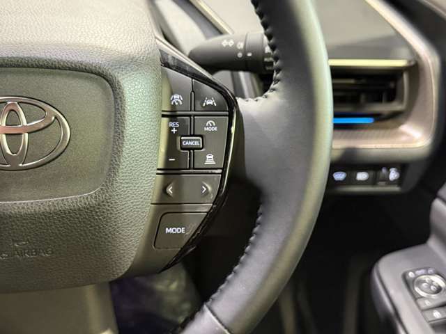 PRIUS 4WD