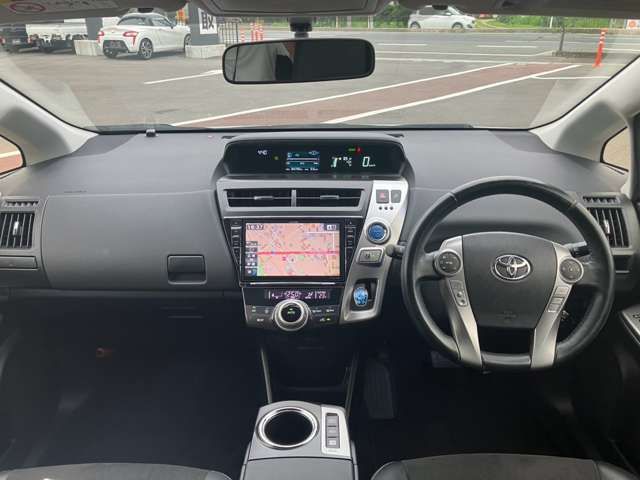 PRIUS Alpha