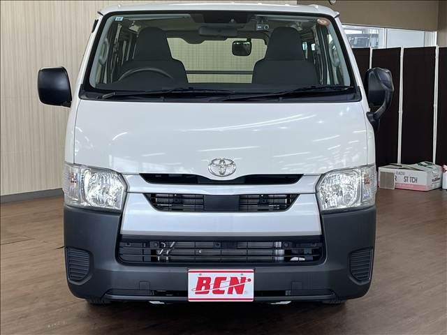HIACE van 2WD