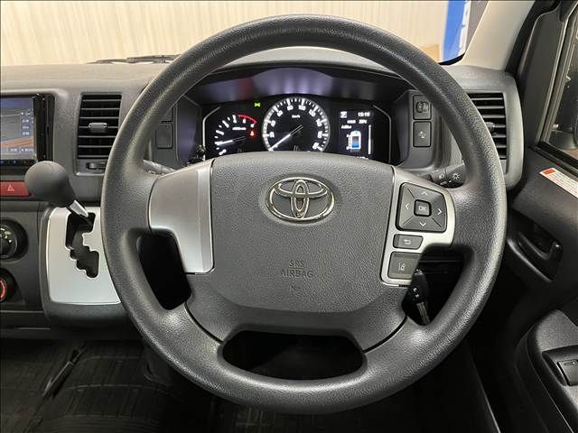 HIACE van 2WD