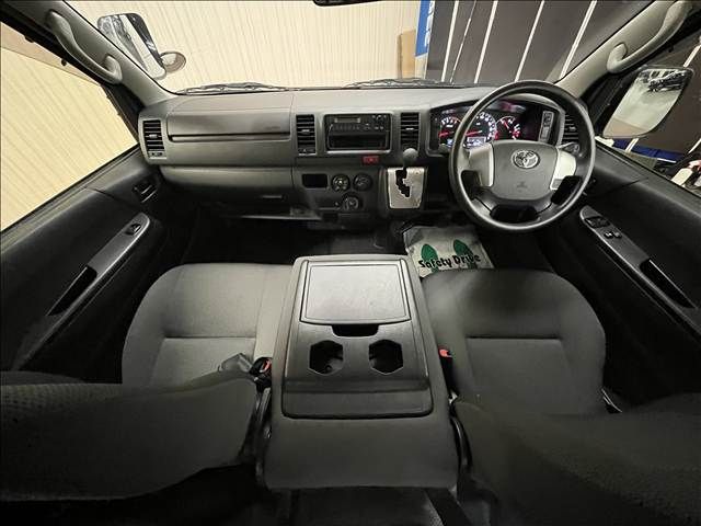 HIACE van 2WD