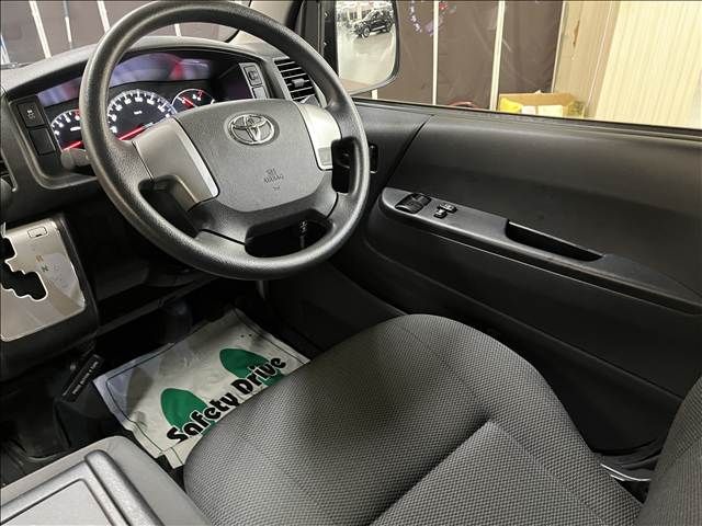HIACE van 2WD