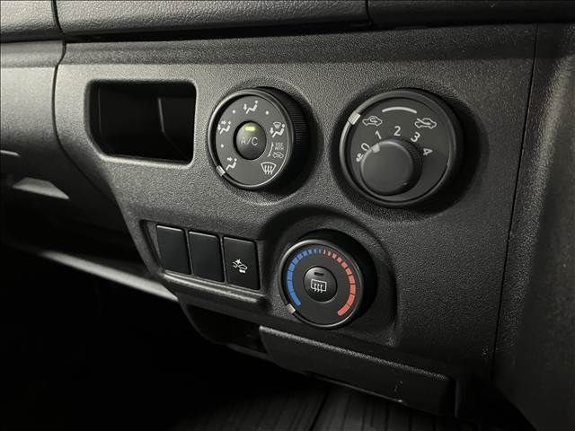 HIACE van 2WD