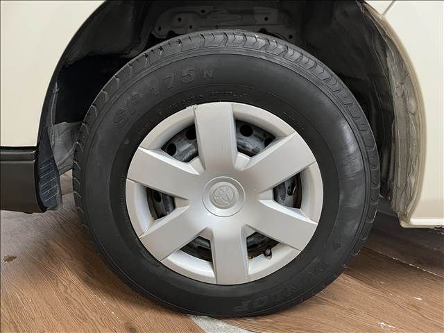HIACE van 2WD