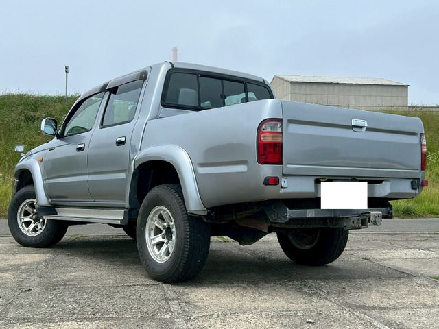 HILUX 4WD