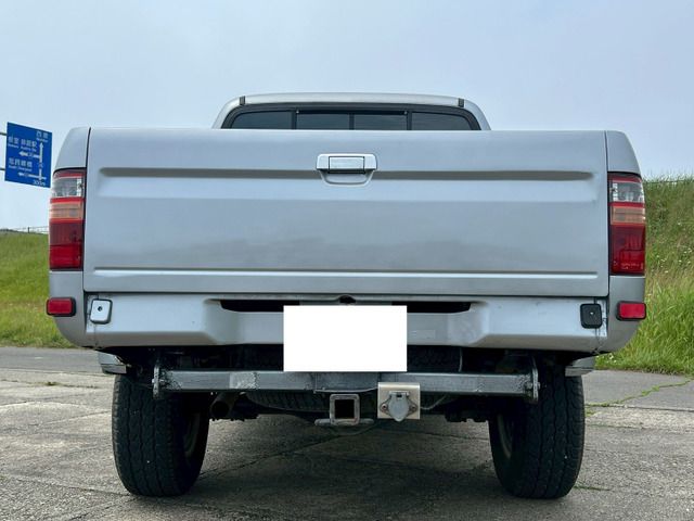 HILUX 4WD