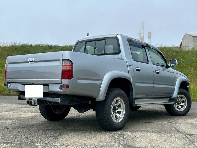 HILUX 4WD