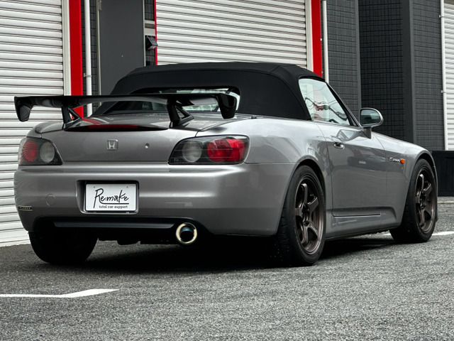 S2000