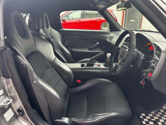 S2000