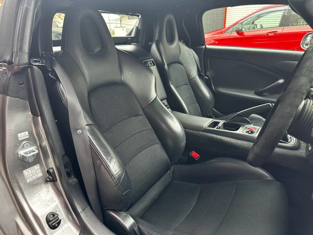S2000