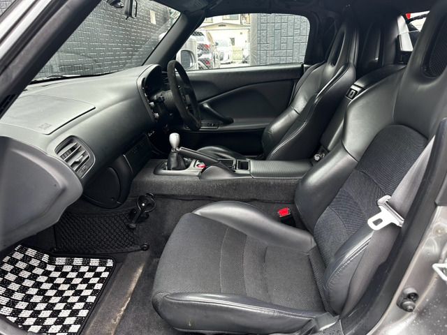 S2000