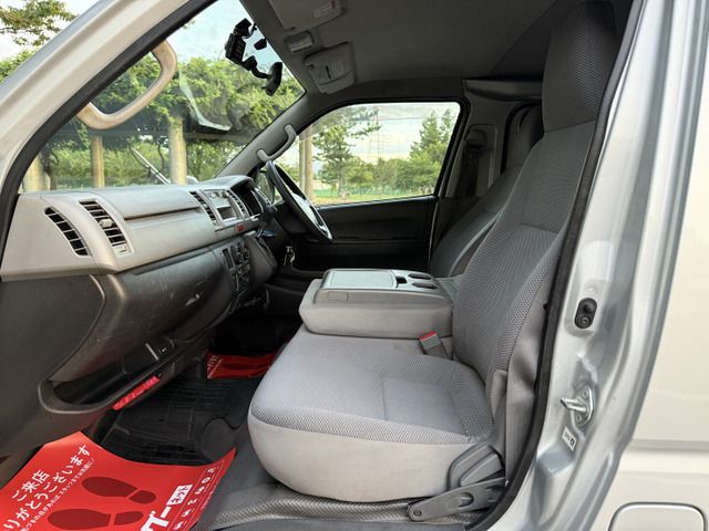 HIACE van 4WD