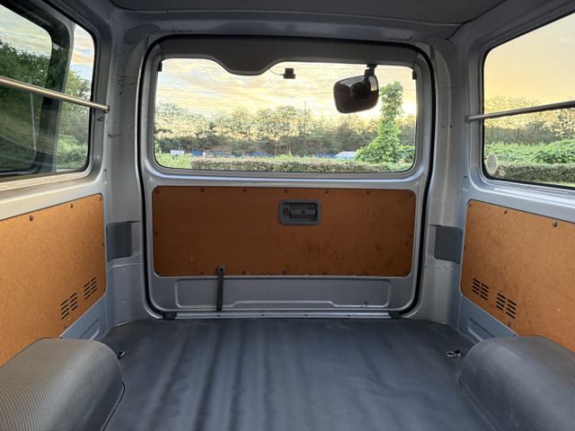 HIACE van 4WD