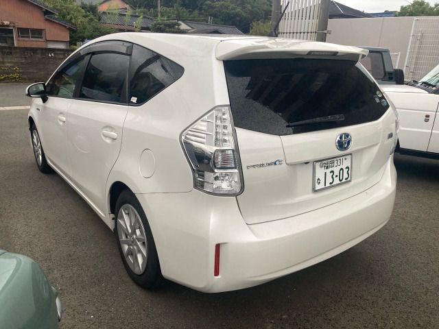 PRIUS Alpha
