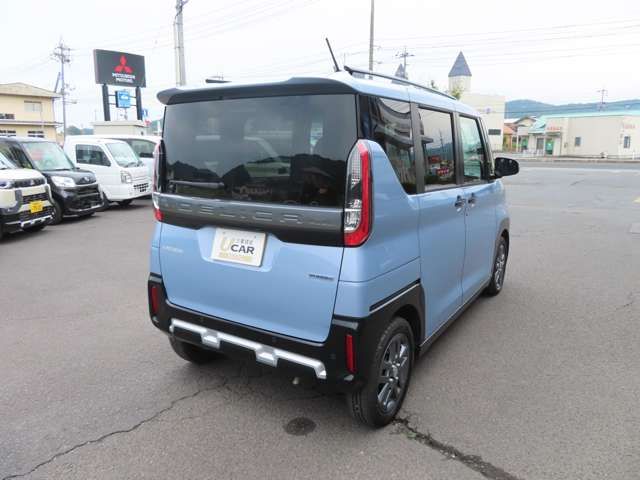 DELICA MINI