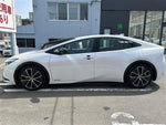 PRIUS 4WD