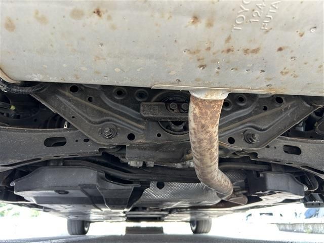 PRIUS 4WD