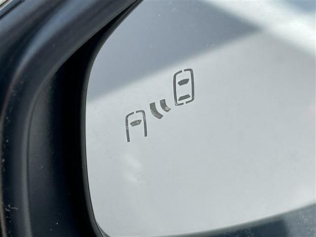 PRIUS 4WD