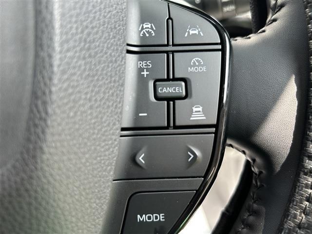 PRIUS 4WD