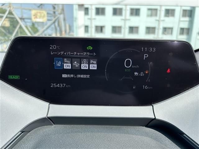 PRIUS 4WD