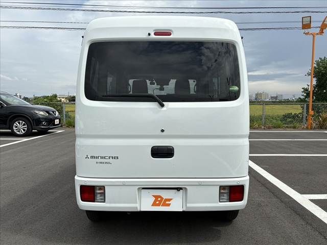MINICAB van