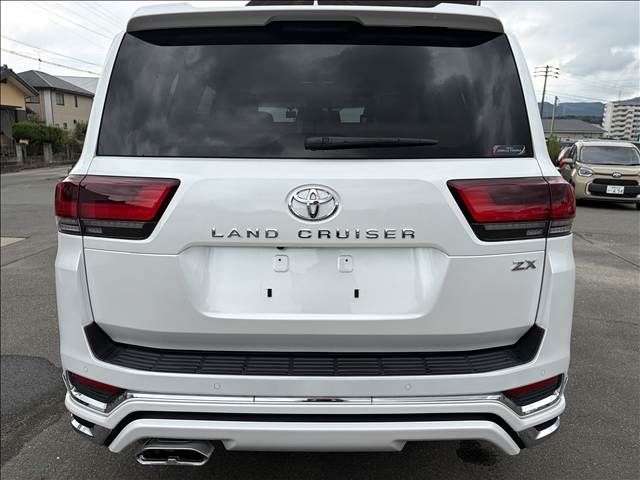 LANDCRUISER wagon