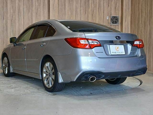 LEGACY B4