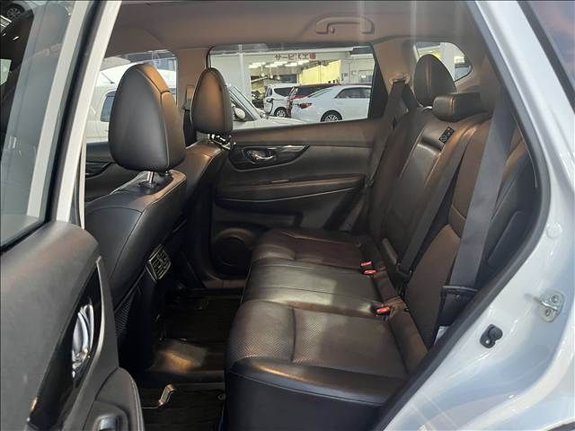 X-TRAIL HYBRID 4WD