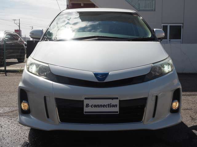 ESTIMA HYBRID 4WD