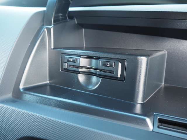 ESTIMA HYBRID 4WD