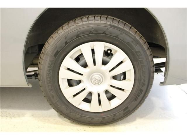 CARAVAN van 2WD