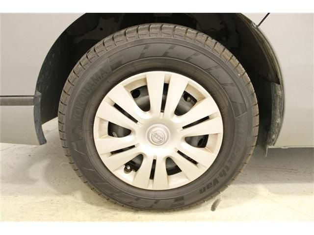 CARAVAN van 2WD