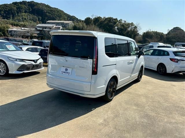 STEPWAGON SPADA