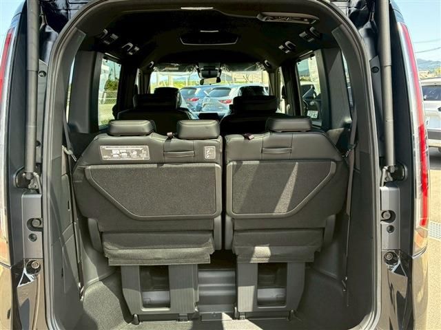 STEPWAGON e:HEV SPADA